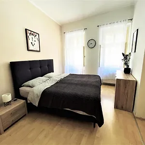 Viktorija Center Apartment