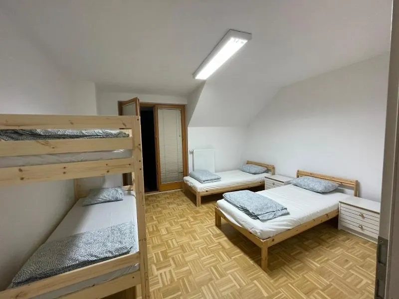 Hostel Buzahouse